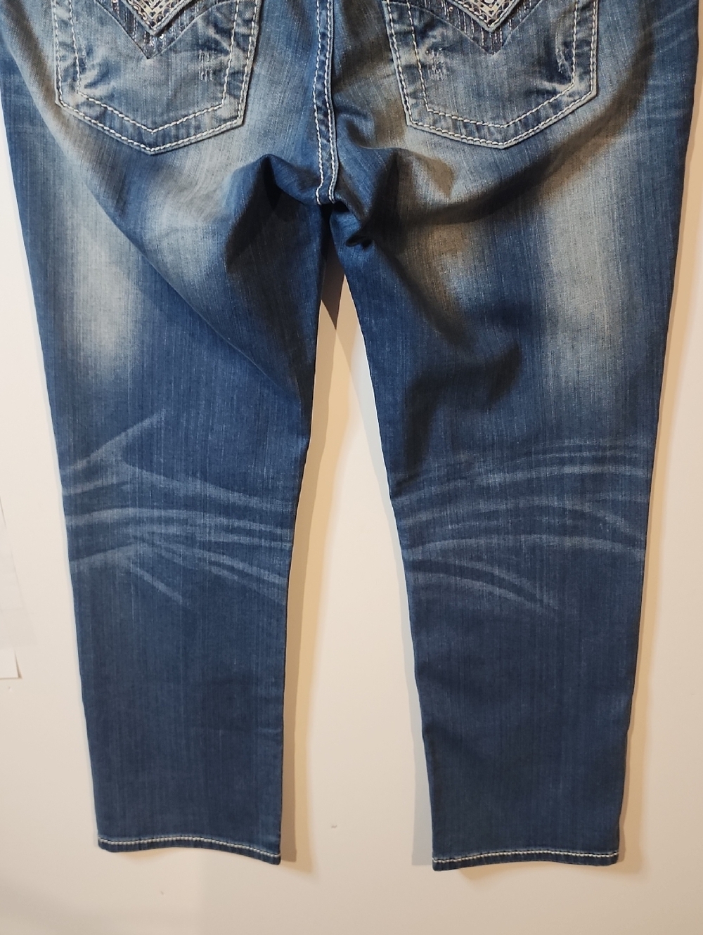 Miss Me Easy Cropped Jeans NWOT Size 31 - Picture 12 of 14